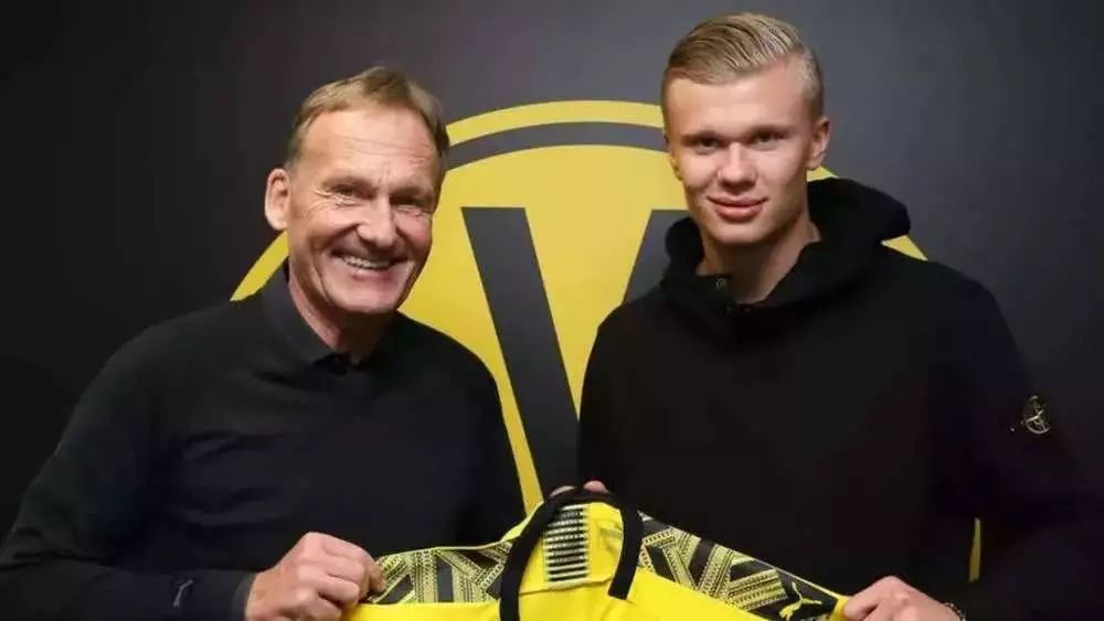 曼城主场7-0大胜伯恩茅斯