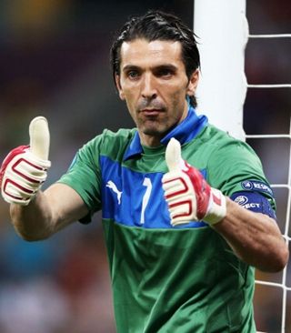 50比49 许利民怒摔战术板 孙铭徽打破郭艾伦纪录